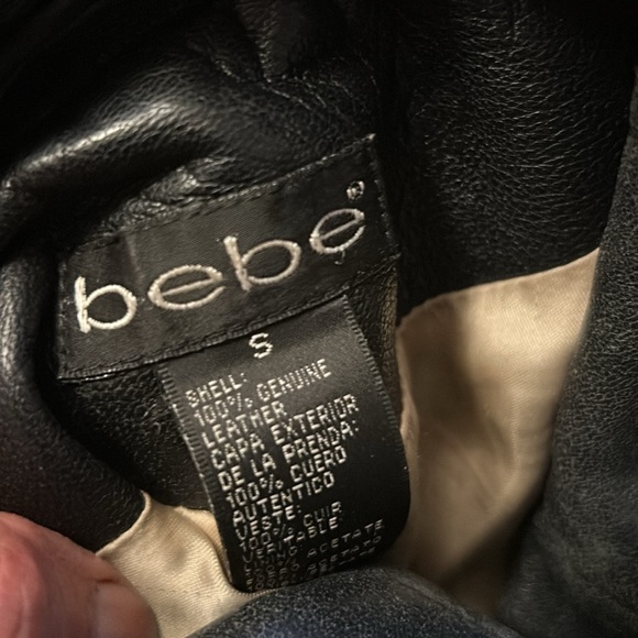 “As Is” Bebe softest leather blazer - Picture 6 of 17
